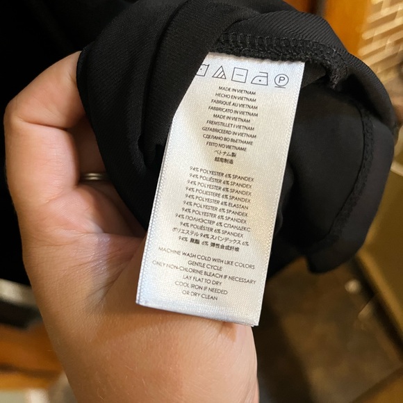 Never worn. Perfect condition - Picture 4 of 5